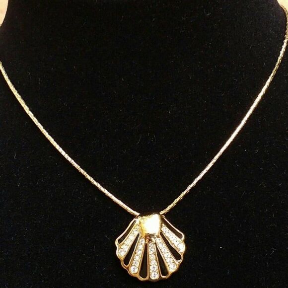 Christian Dior Black & Gold Tone Shell Necklace - Picture 1 of 5